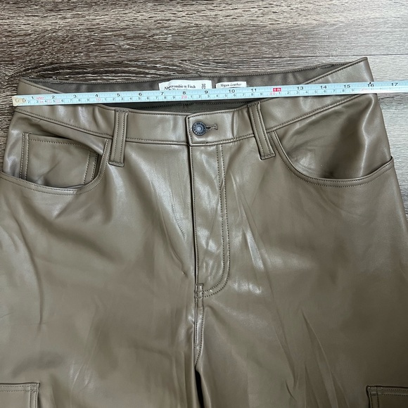 Abercrombie & fitch the 90s relaxed jean high rise vegan leather - Picture 6 of 8